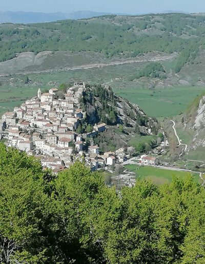 Rovere-il-borgo-abruzzese-più-bello-dItalia-copia