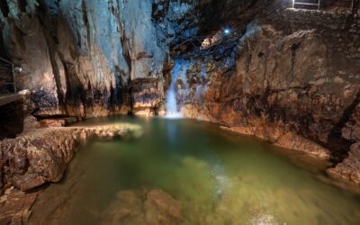 Un viaggio alla scoperta del fascino unico delle Grotte di Stiffe